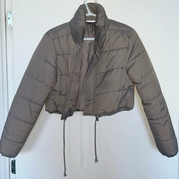 Grey Cropped Puffer - Picture 4 of 5